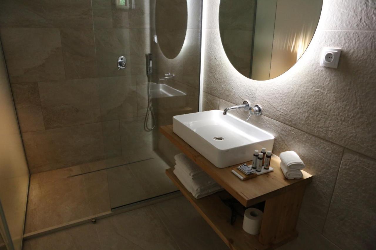 Hotel Icons Experience Parga Esterno foto