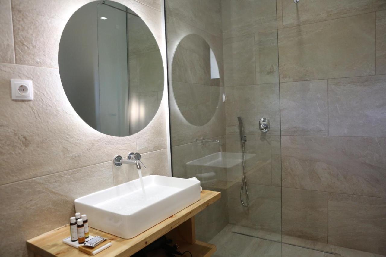 Hotel Icons Experience Parga Esterno foto